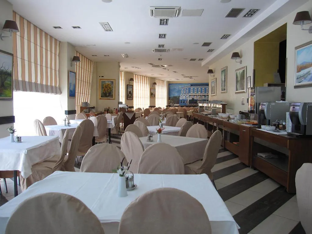 Hotel Park Laurana 4*,